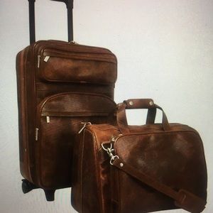 Leather Two Piece Travel Set